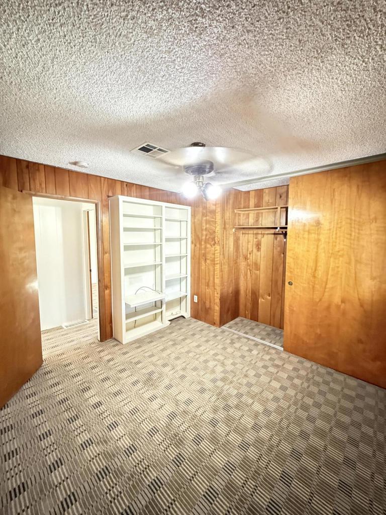 Portola Country Club - Residential Lease