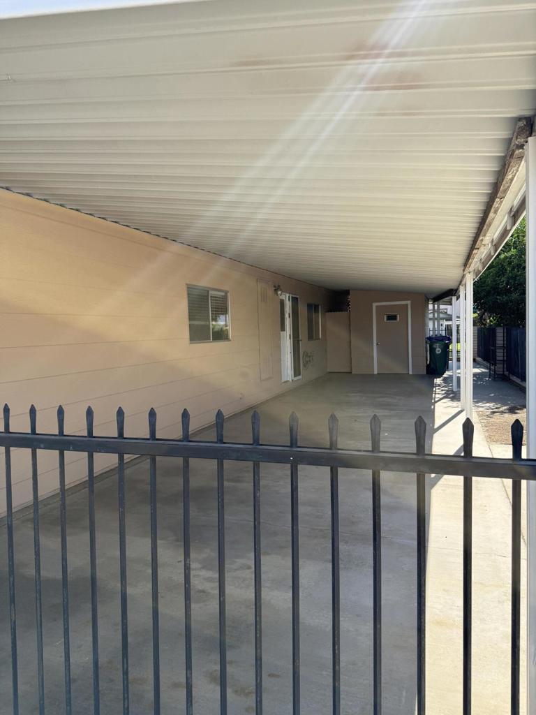 Portola Country Club - Residential Lease