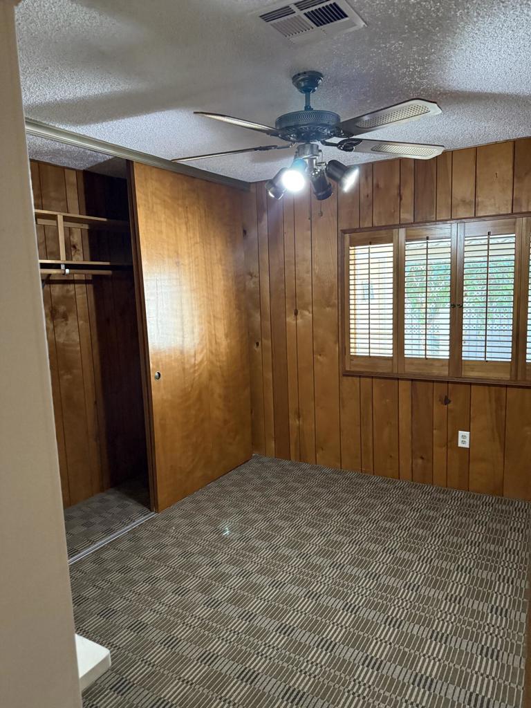 Portola Country Club - Residential Lease