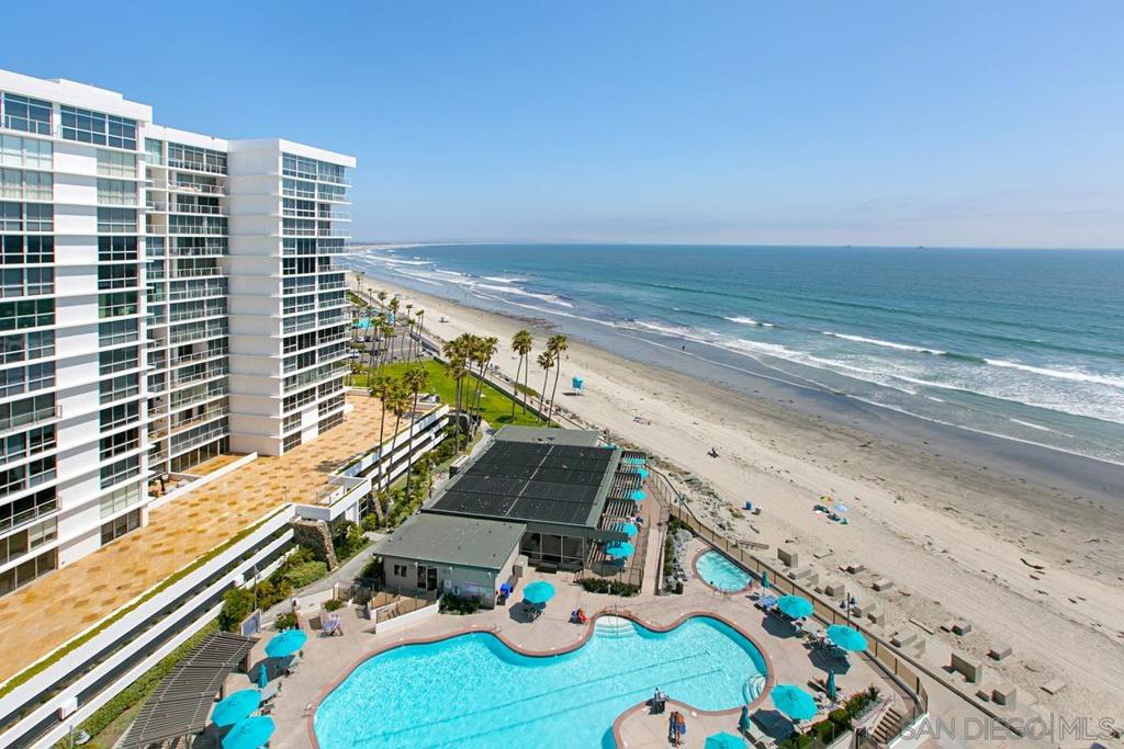 Luxurious Coronado Shores end unit located in the Las Palmas tower. This 3 bed/3 bath unit has ocean and bay views. This stunning unit is fully furnished and recently renovate with modern touches, and TV's throughout. This property is perfect for the summer months or a long term, spacious, school year rental.