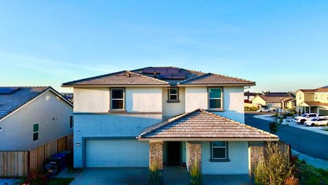 Photo of 2121 Stagecoach Road, Patterson, CA 95363 (MLS # ML82039697)