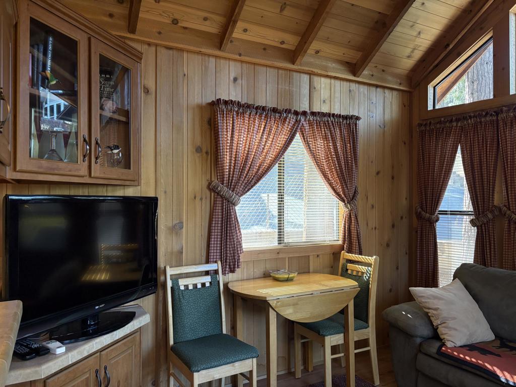 52901 Pine Cove Road 42