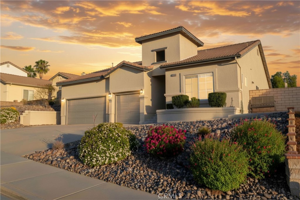 27699 Sagebrush Rd
