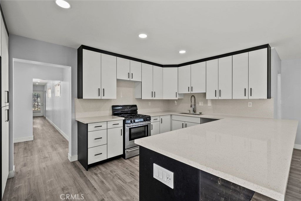 2321 W Avenue M4