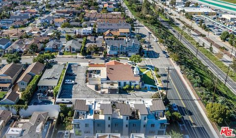 Photo of 500 E Imperial Avenue, El Segundo, CA 90245 (MLS # 26645503)