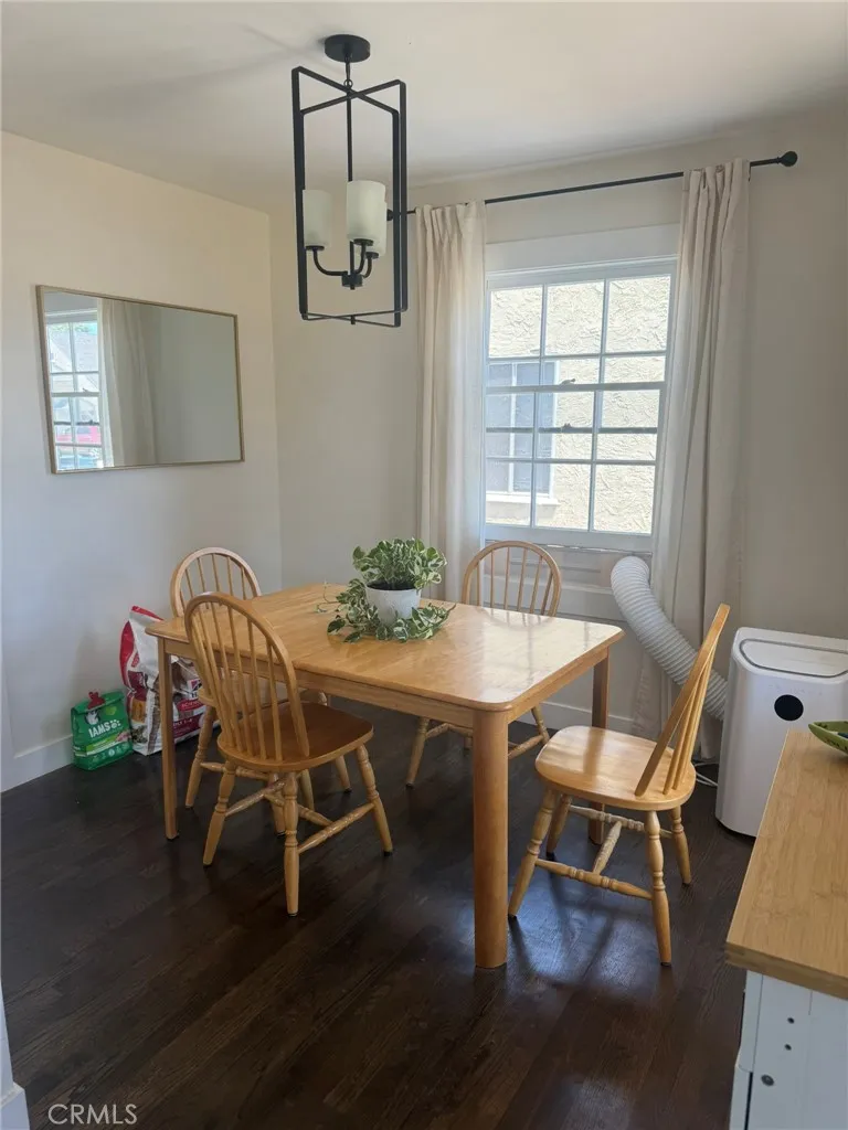 Lakewood, California 90712, United States, 3 Bedrooms Bedrooms, ,2 BathroomsBathrooms,Residential,Pending,188884