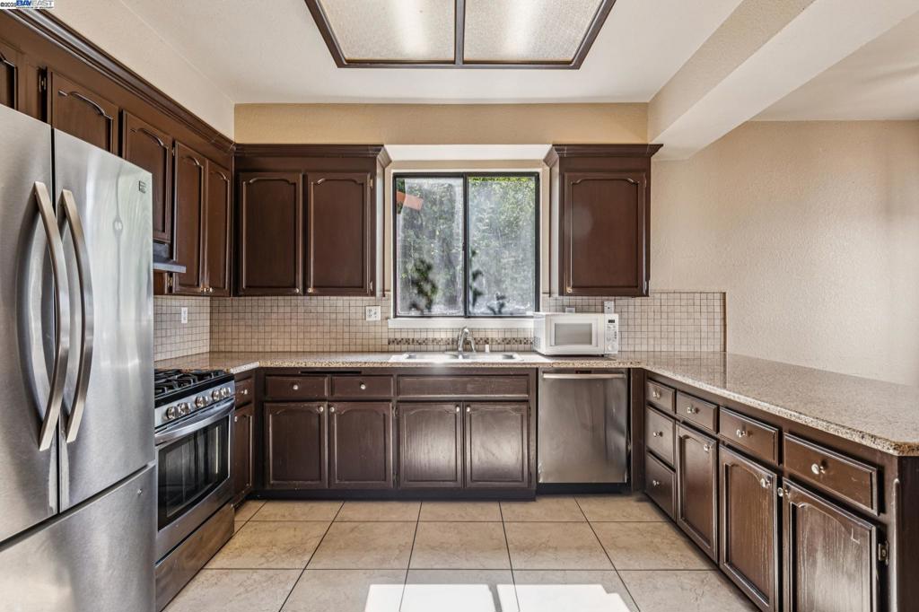 Not Listed - Residential