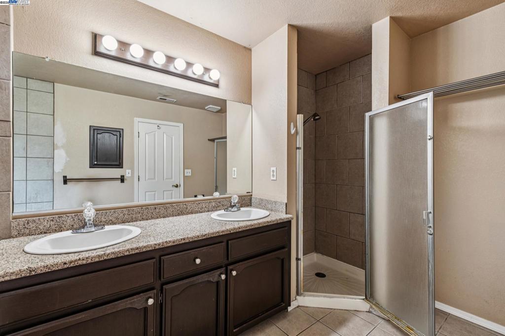 Not Listed - Residential