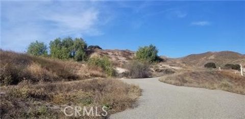 Photo of 28 Chivo, Simi Valley, CA 93063 (MLS # SR25101893)