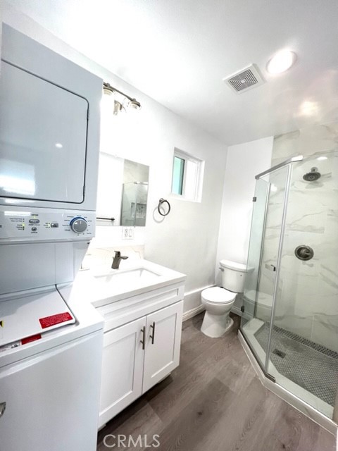 Across the street from Windsor Park, a little TLC and this classic Santa Ana single story 3 bedroom, 2 bathroom plus extra room/storage space (unpermitted) next to the garage is perfect for any family. Floor plan opens up to a kitchen with ceramic tile and maple cabinets. Indoor laundry area. A large main bedroom with its own bathroom, including a full bathtub and a closet that extends the entire width of the bedroom. A large front yard that welcomes you home, with planters in front of the house, brick and stone driveway and walkway. Full concrete backyard enclosed by a block fence. Covered patio with space for a barbecue and picnic area. Plenty of room for animals and children to play. This property is conveniently located near shopping centers and entertainment venues. Close to parks and schools as well as major freeways.
This is an excellent income property, the tenant in the main house pays $3,700/month, while the tenant in the other unit pays $1,800.