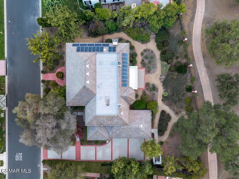 Tiny photo for 591 W Stafford Road, Thousand Oaks, CA 91361 (MLS # 226004466)