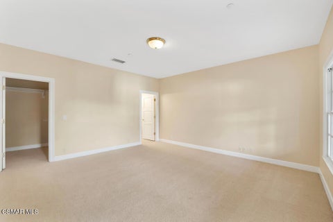 Tiny photo for 591 W Stafford Road, Thousand Oaks, CA 91361 (MLS # 226004466)