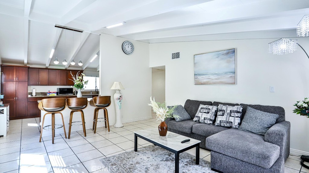 Anaheim Crest (ANCR) - Residential