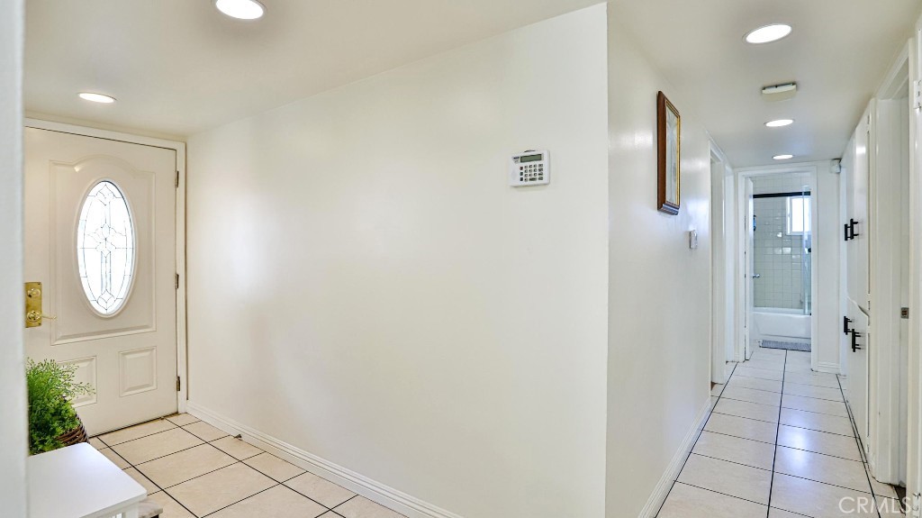 Anaheim Crest (ANCR) - Residential