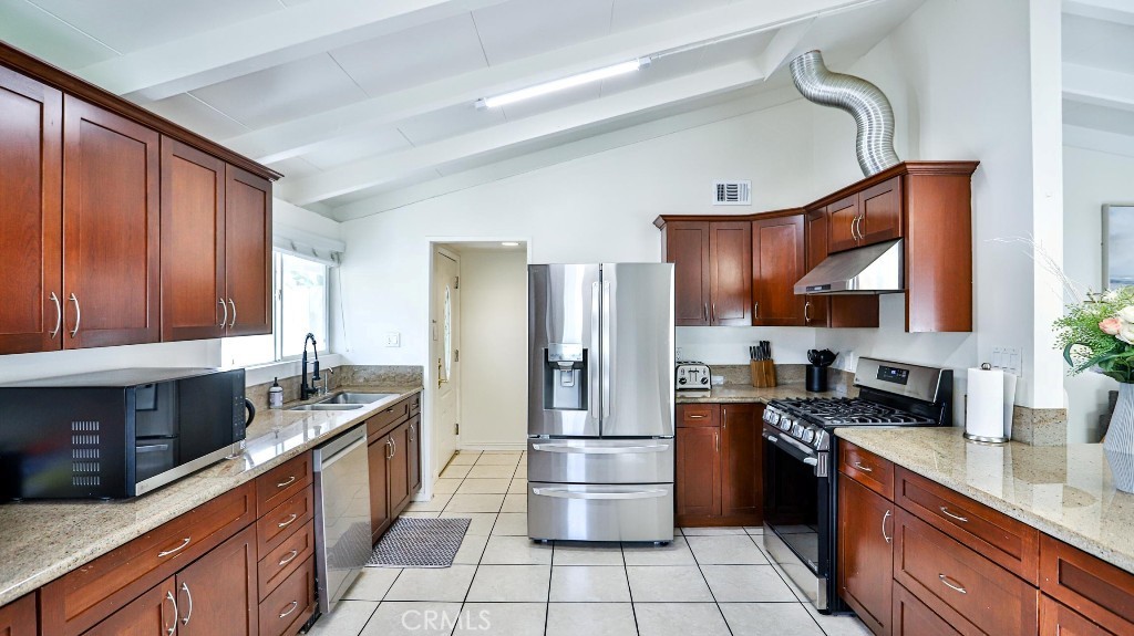 Anaheim Crest (ANCR) - Residential