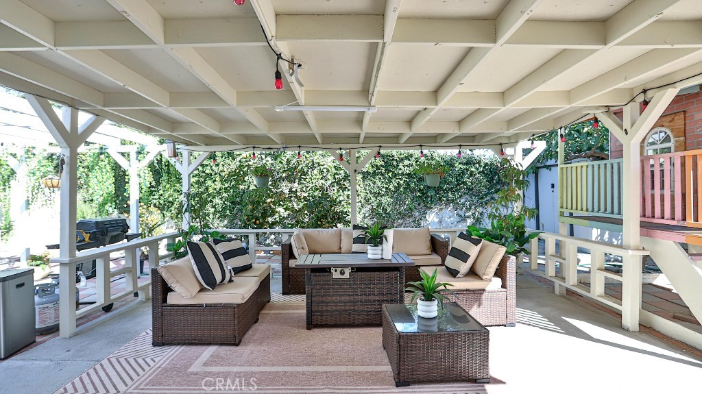 Anaheim Crest (ANCR) - Residential