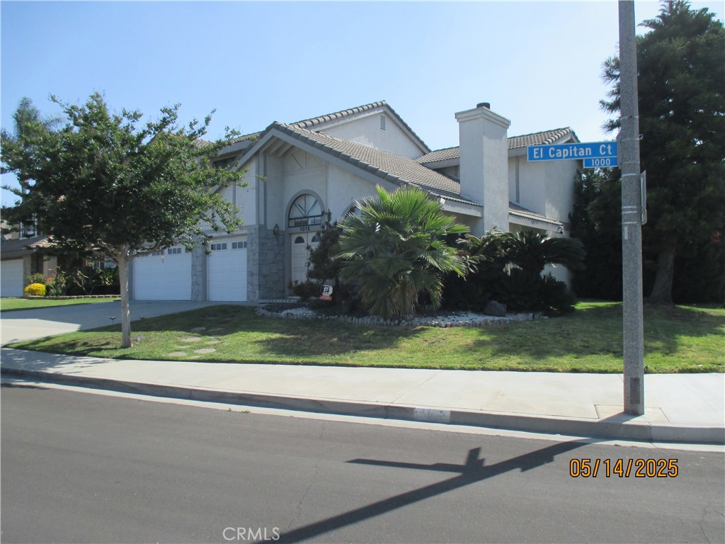 1012 El Capitan Court