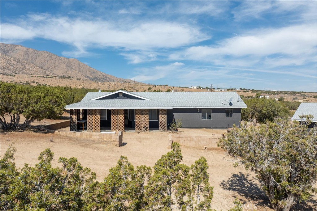Expansive 10-Acre Retreat with Dual Living Spaces – Prepper’s Paradise & A Horse Lover’s Haven!
Welcome to your own slice of serenity—10 acres of fully fenced, picturesque land offering endless possibilities. Whether you're envisioning a tranquil horse property, a self-sustaining homestead, or simply a peaceful escape, this versatile estate delivers.
The main residence features 2 comfortable bedrooms and 1 full bath, thoughtfully designed for cozy living. Just steps away, the detached casita offers a private 1-bedroom, 1-bath setup complete with a kitchenette, refrigerator, and brand-new stovetop—perfect for guests, extended family, or rental potential.
Both units are equipped with new energy efficient mini-split A/C systems, ensuring year-round comfort. An additional space off the casita can be used as a tack room, storage, or garage. The expansive grounds provide ample space for livestock or recreational use, all surrounded by natural beauty and wide-open skies.
Whether you're seeking a rural lifestyle, multi-generational living, or a private prepper’s paradise, this property is a rare opportunity to own land with freedom, function, and charm.