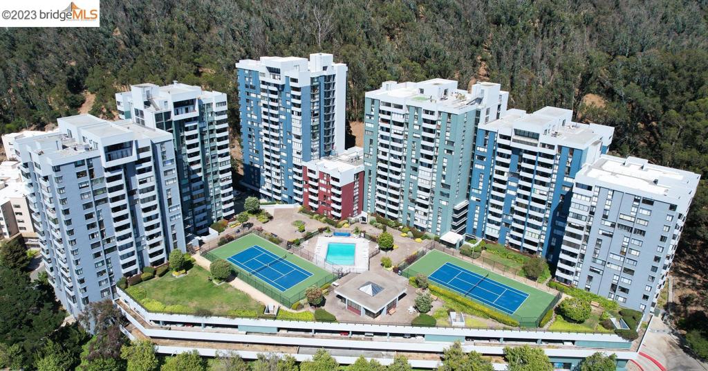 This spectacular updated 1BR, 1BA condo is approximately 745 sq. ft. plus a spacious balcony with views of the bay! 14th floor with open kitchen and island. New laminate flooring. Monthly HOA fees of $598 include expanded CABLE TV, internet, water, garbage, outdoor pool and tennis, indoor gym, hot tub and sauna, 24 hour security and common area upkeep. Albany's highly acclaimed schools, Pacific East Mall, Pierce St. Park, Solano Ave. shops/restaurants all nearby.AC Transit SF Commuter bus in front of the complex. El Cerrito BART and access to Bay Trail not far. Become an owner in one of the East Bay's most popular complexes!