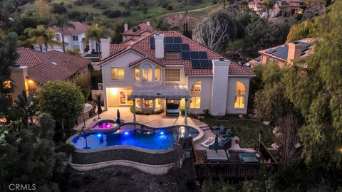 Photo of 2510 Kirsten Lee Dr, Westlake Village, CA 91361 (MLS # SR26087187)