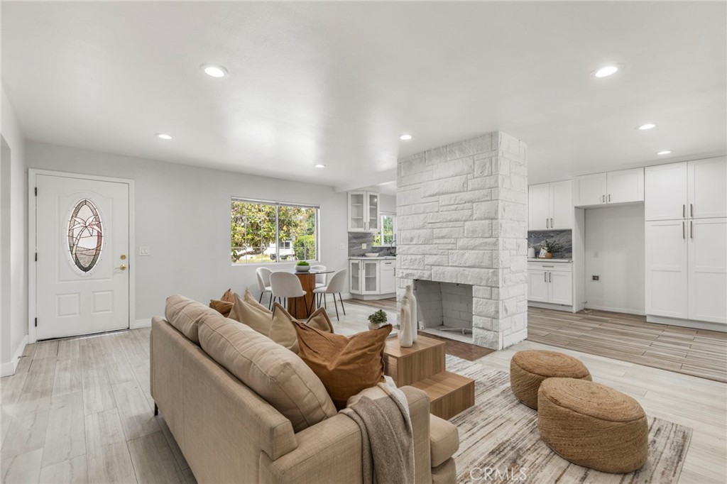12262 12266 Madras Place