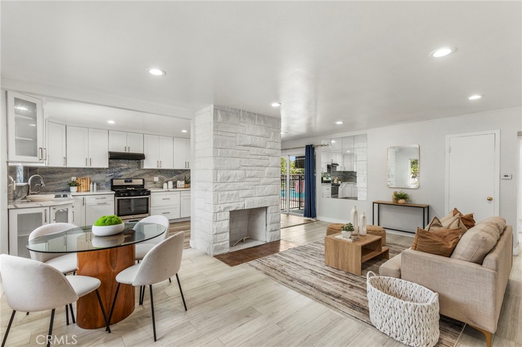 12262 12266 Madras Place