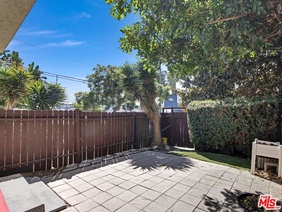 3754 Westwood Boulevard