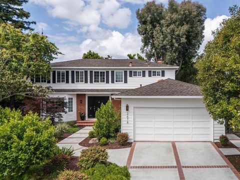 Photo of 2678 Gamblin Drive, Santa Clara, CA 95051 (MLS # ML82044995)
