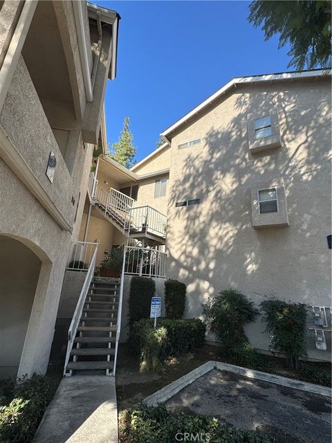 Photo of 2410 N Towne Ave #3, Pomona, CA 91767 (MLS # CV26033491)
