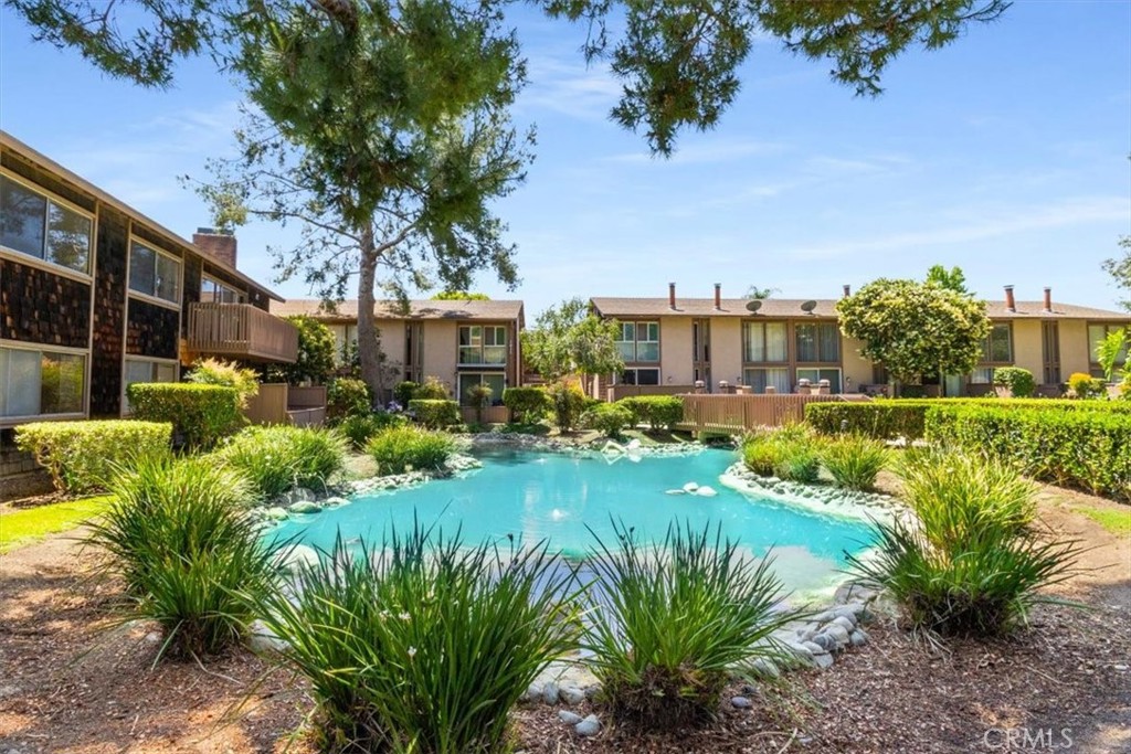 The Redwoods (REDW) - Residential