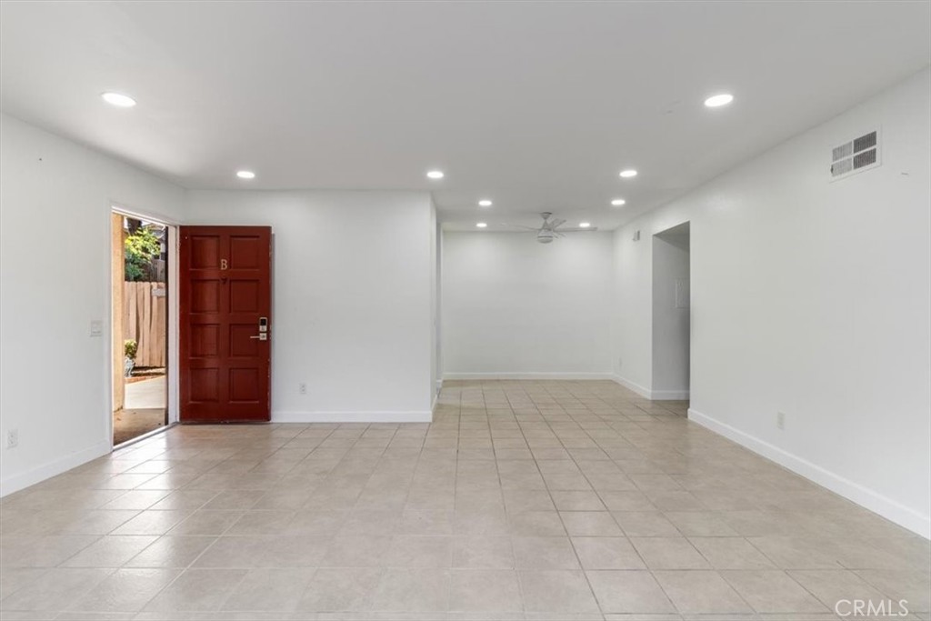 The Redwoods (REDW) - Residential