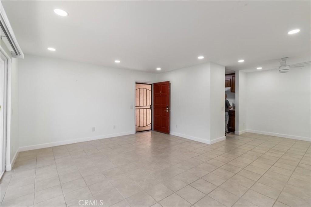 The Redwoods (REDW) - Residential