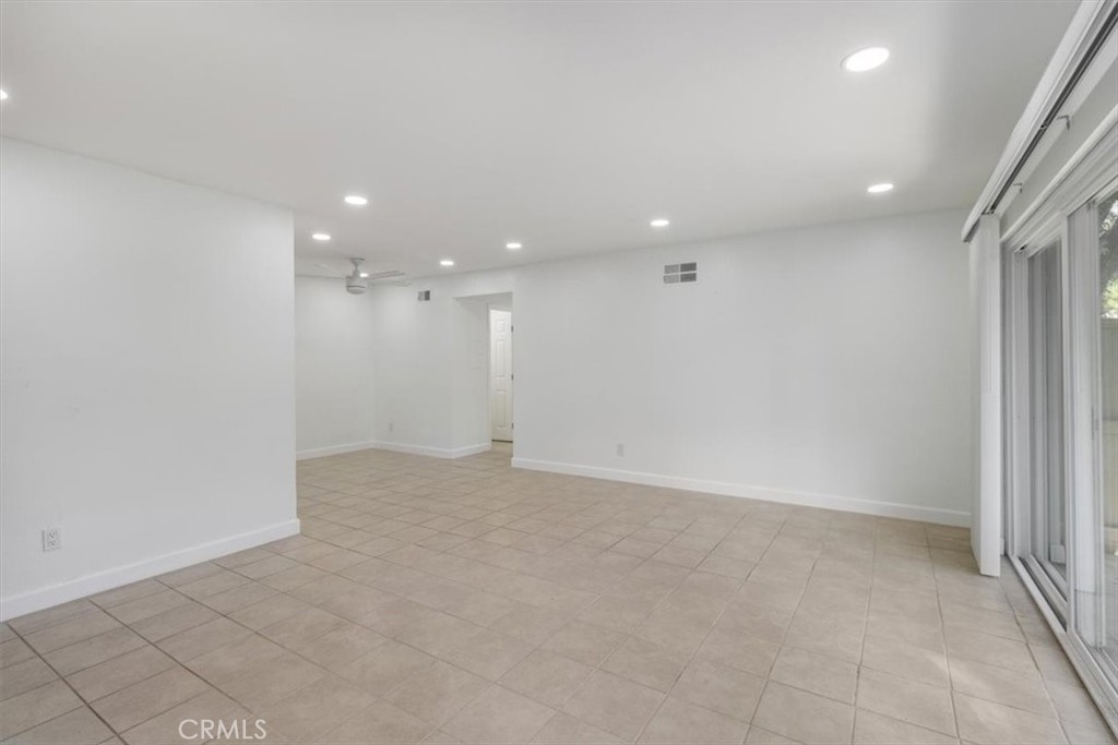 The Redwoods (REDW) - Residential