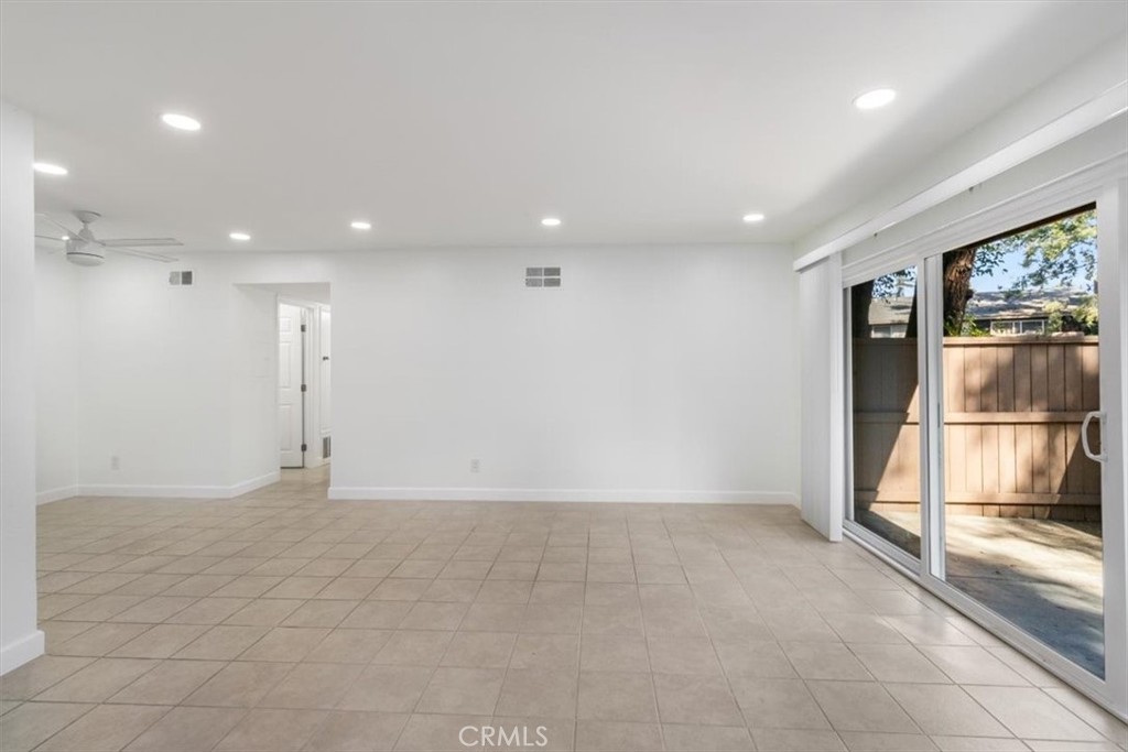 The Redwoods (REDW) - Residential