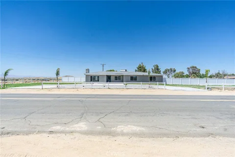 MLS: HD26140217