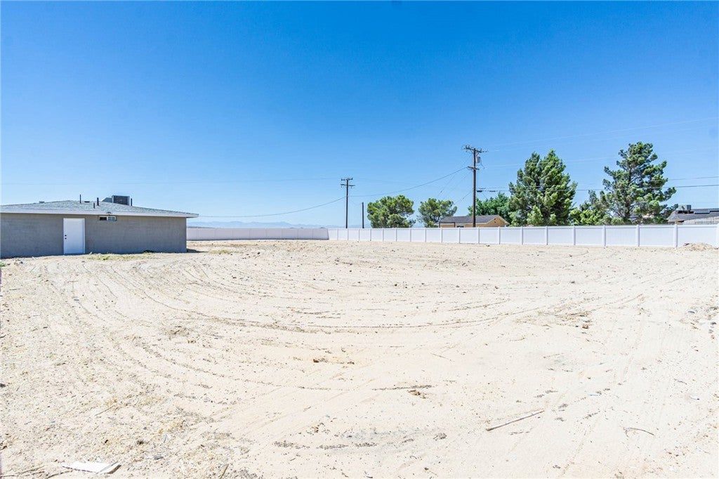 16621 Glendower