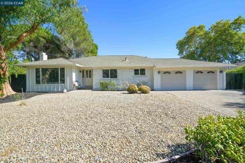 Photo of 1517 Harlan Dr DR, Danville, CA 94526 (MLS # 41144844)