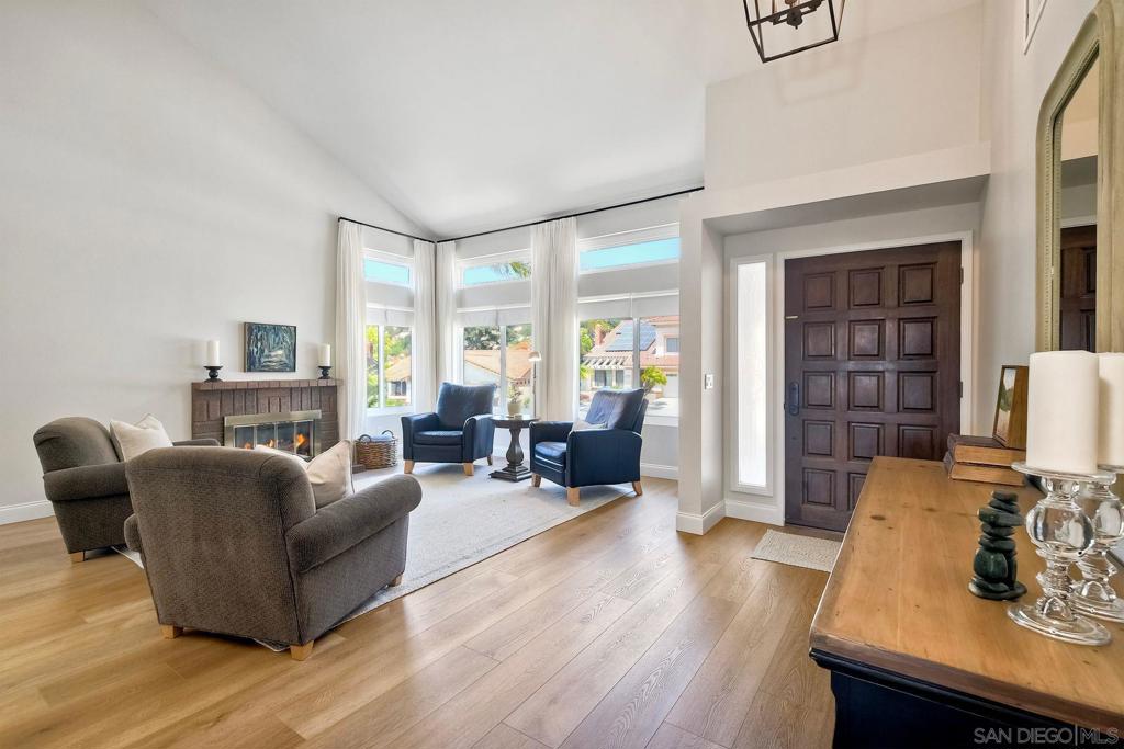 13205 Poway Hills Dr