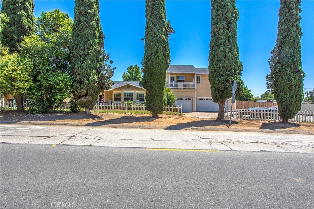 375 E County Line Road