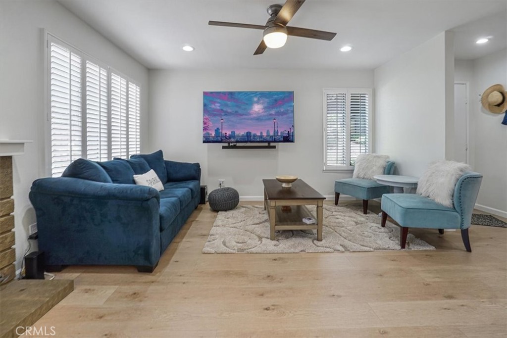 406 Heatherglen Lane