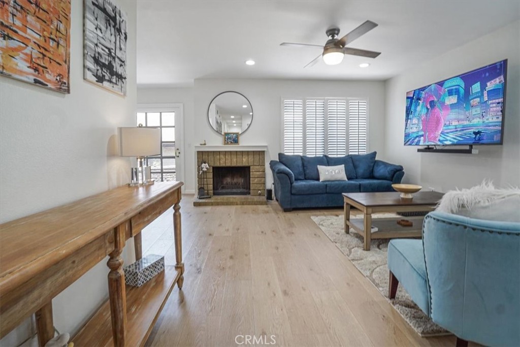406 Heatherglen Lane