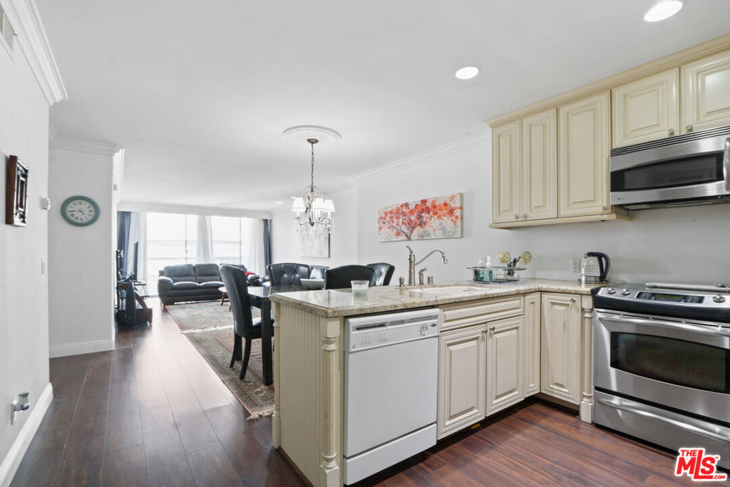Wilshire corridor spacious one bedroom and one in a half bathroom. This bright unit faces east and has views of Holmby Hills. It comes fully furnished and with 24 hour a day doorman in the lobby. The building also has a pool. The laundry room is located just outside the door. It comes with one parking space and water, sewer and trash are included in the rent. Very close to UCLA. Call today to schedule a showing.