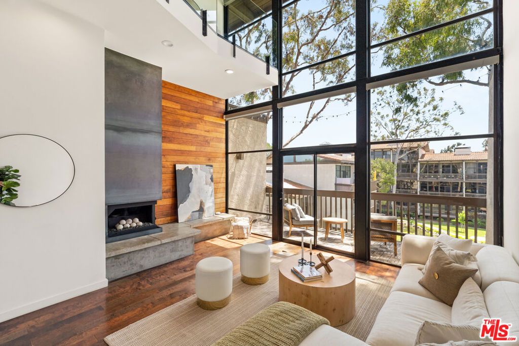 Photo of 5308 Marina Pacifica Drive South Dr, Long Beach, CA 90803 (MLS # 26827929)