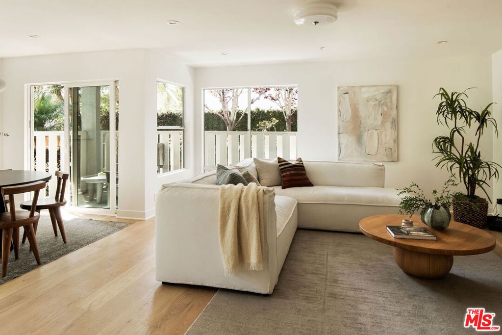 Photo of 2222 5th Street #102, Santa Monica, CA 90405 (MLS # 25597881)