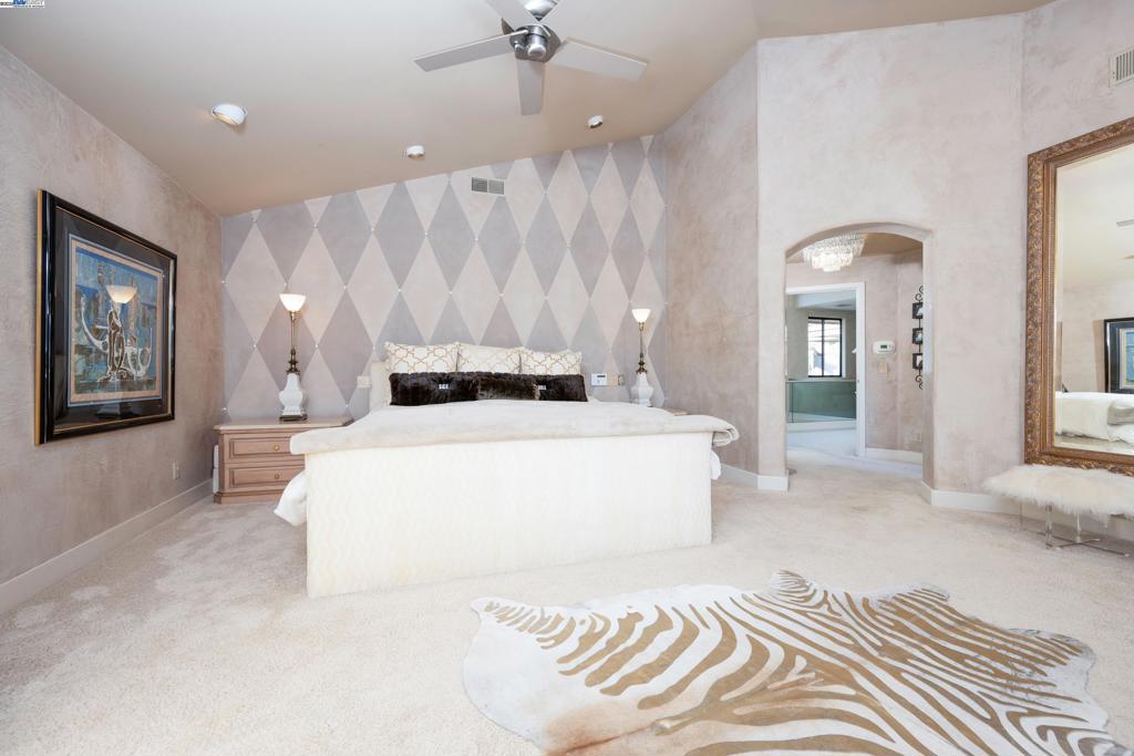 BLACKHAWK COUNTRY CLUB - Residential