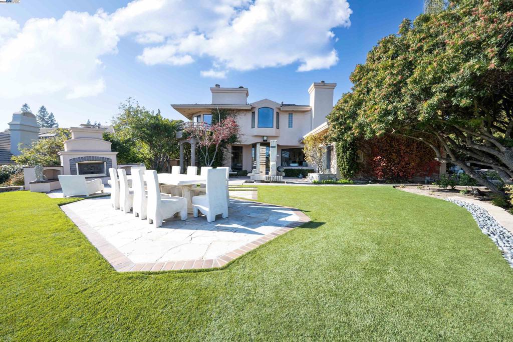 BLACKHAWK COUNTRY CLUB - Residential