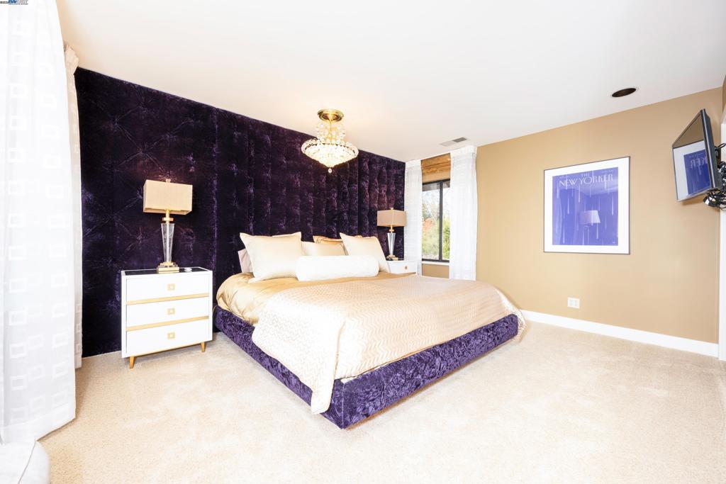 BLACKHAWK COUNTRY CLUB - Residential