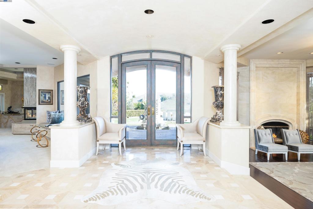 BLACKHAWK COUNTRY CLUB - Residential