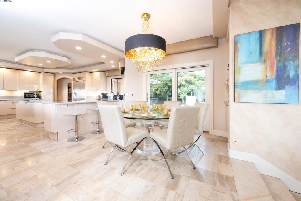 BLACKHAWK COUNTRY CLUB - Residential