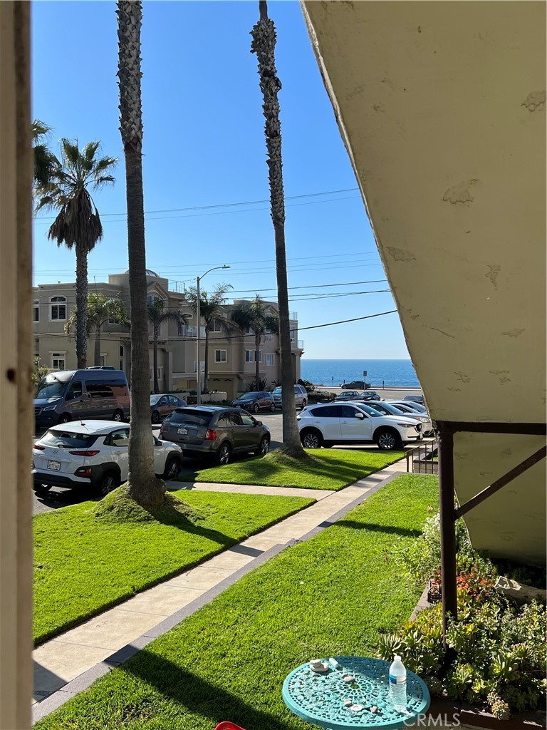 1511 Catalina Avenue A